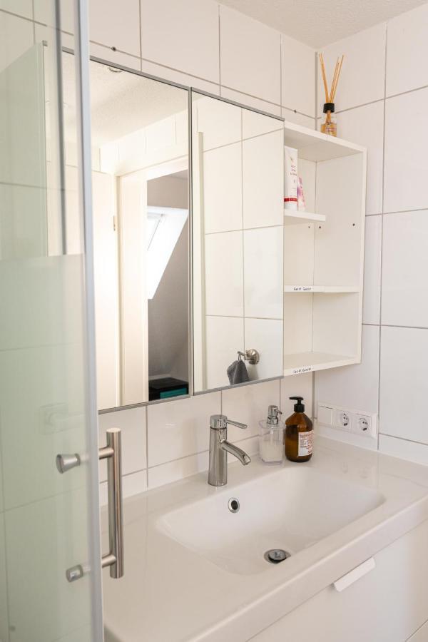 #2 Grosses Zimmer Mit Pool Und Garten Memmingen Bagian luar foto
