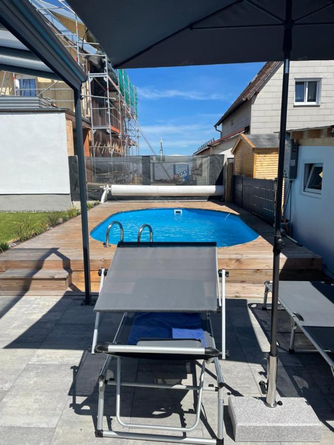 #2 Grosses Zimmer Mit Pool Und Garten Memmingen Bagian luar foto